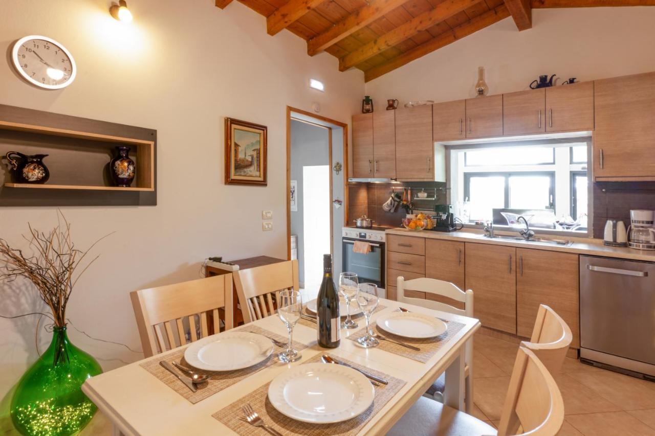 Alesia'S House Villa Касиопи Екстериор снимка