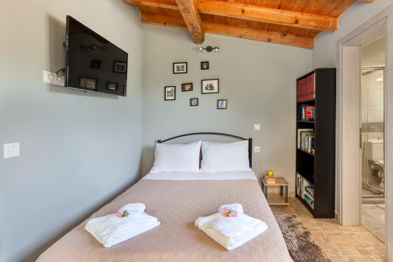 Alesia'S House Villa Касиопи Екстериор снимка